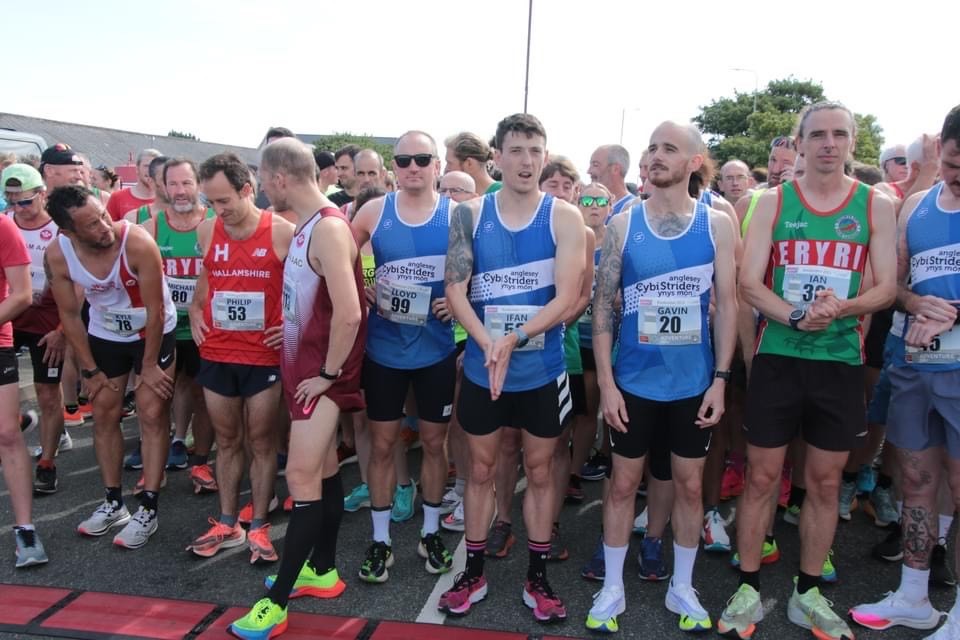 Regional 5 Miles Championships and showing Within the Breakwater Race, Anglesey 30 July 2023
